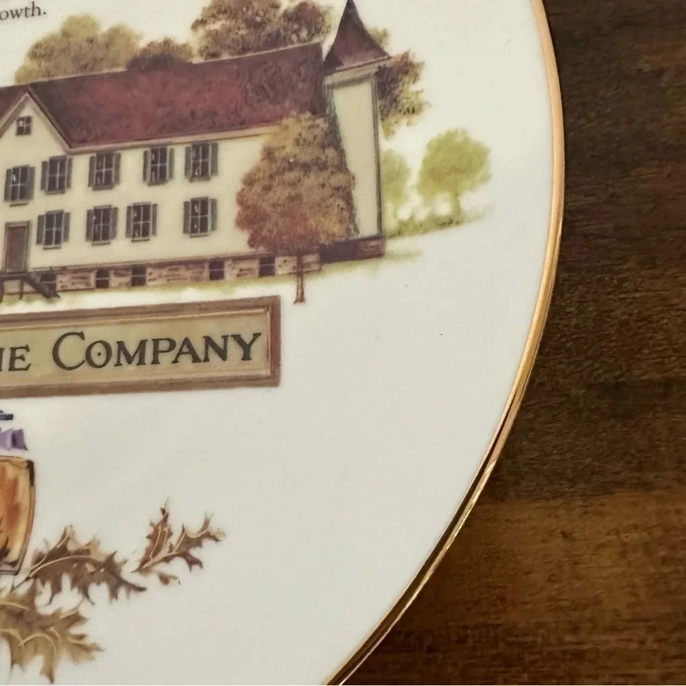 Avon 10th Anniversary California Perfume Company Commemorative Gold Lined Plate - Picture 5 of 7